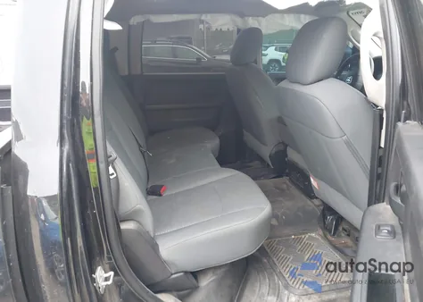 2016 Ram 1500 Tradesman из США, поврежденный, VIN 3C6RR7KT2GG112227